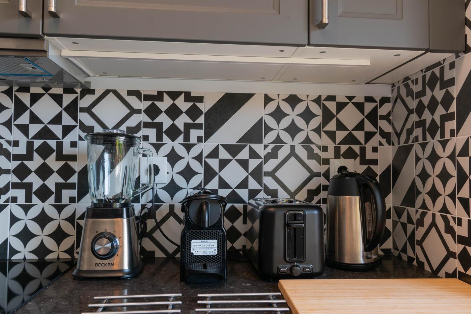 Bed and Breakfast 7Min To Uni Se-Velha - Ac - Work Desk - 300Mbs Wifi Coimbra Esterno foto